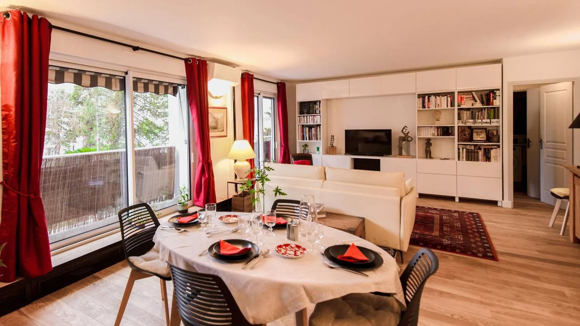 Paris-daumesnil - Grand 2 Pieces 4 Etoiles De Charme Sur Jardin - 61m2, Pour 4p - Large 4 Star Charming 1 Bedroom For 4 With Ac 아파트 *