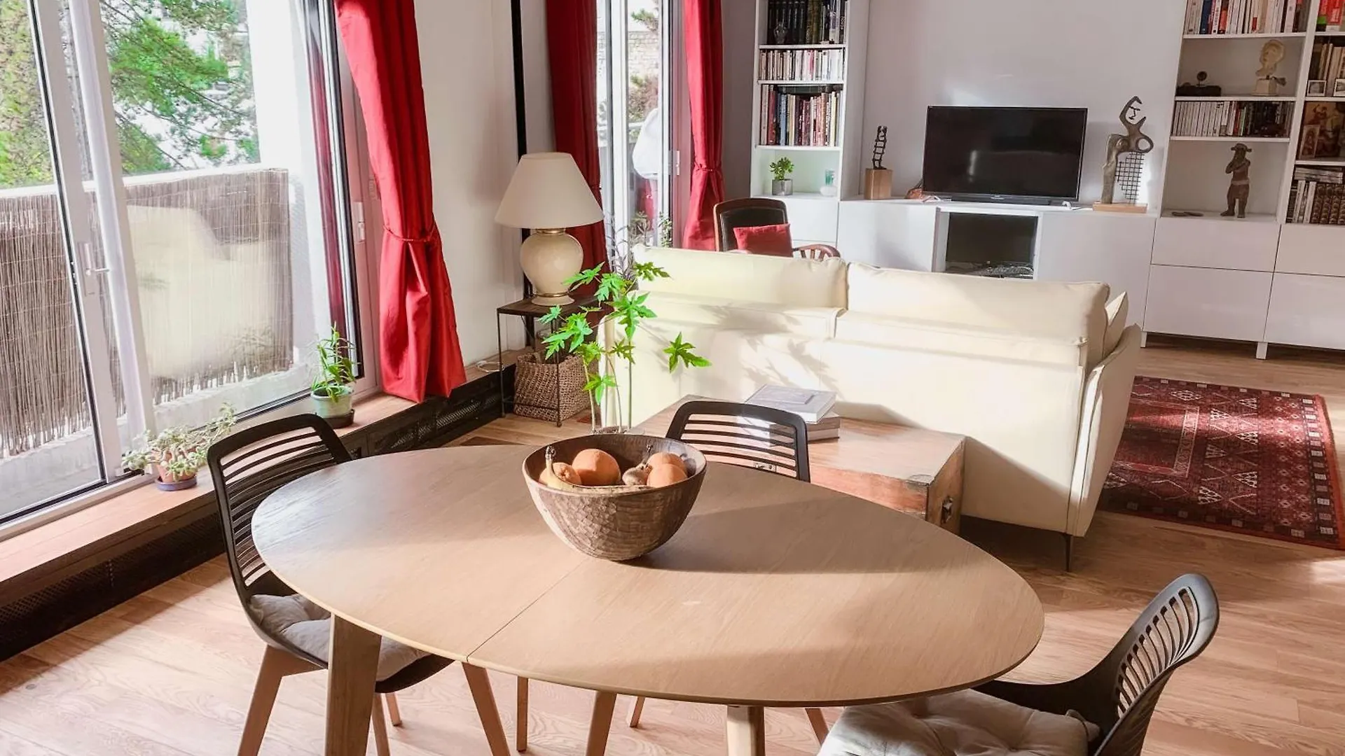 Paris-daumesnil - Grand 2 Pieces 4 Etoiles De Charme Sur Jardin - 61m2, Pour 4p - Large 4 Star Charming 1 Bedroom For 4 With Ac *